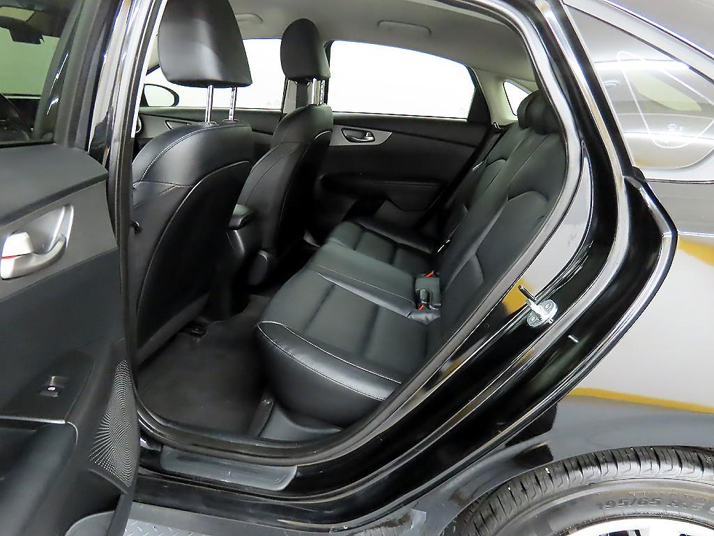 KIA K3 - Vista 6