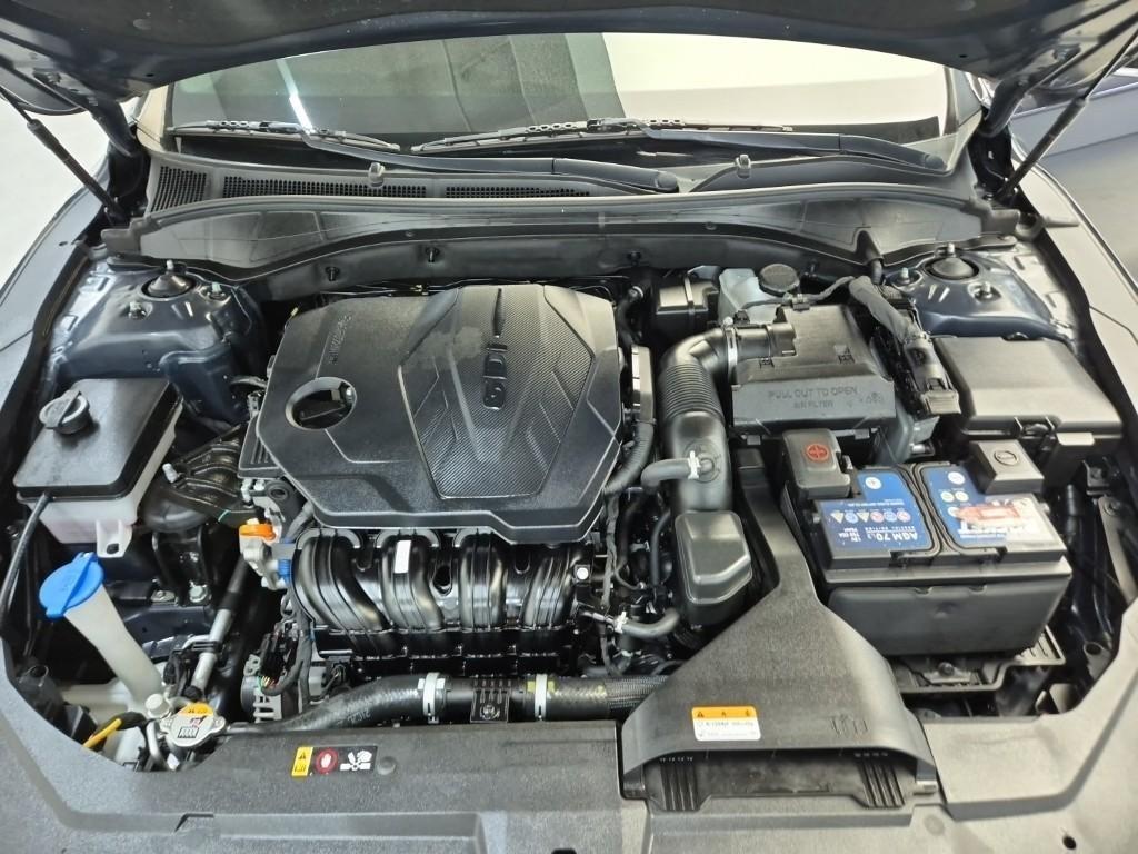 HYUNDAI Grandeur - Vista 5