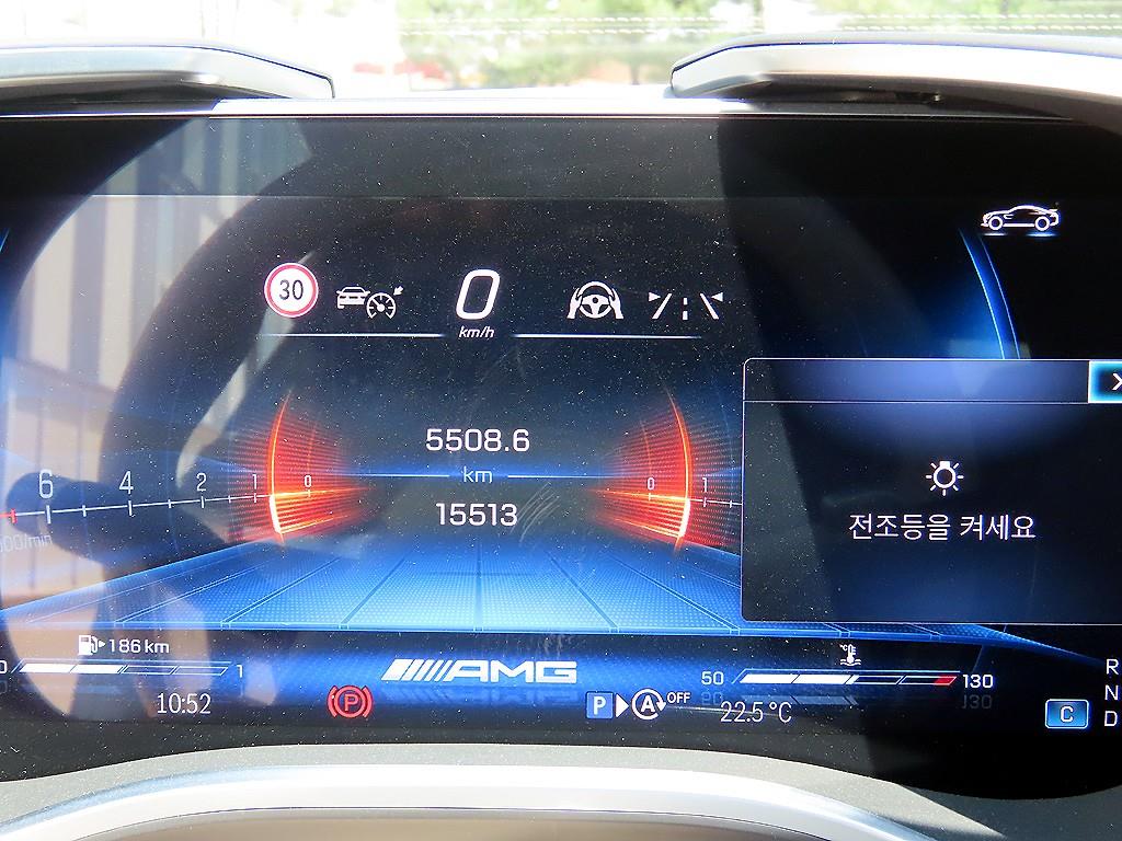 Mercedes Benz SL Class - Vista 10
