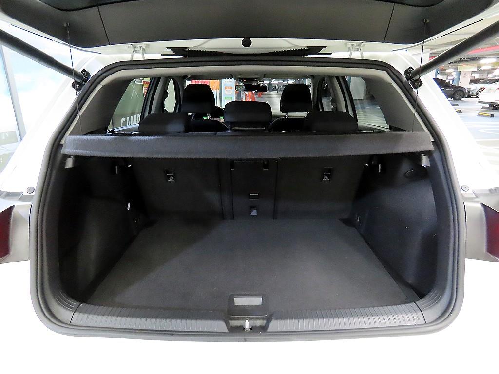 Volkswagen Golf 2022 Blanco - Importación desde Corea - HF Imports Iquique - Foto 17
