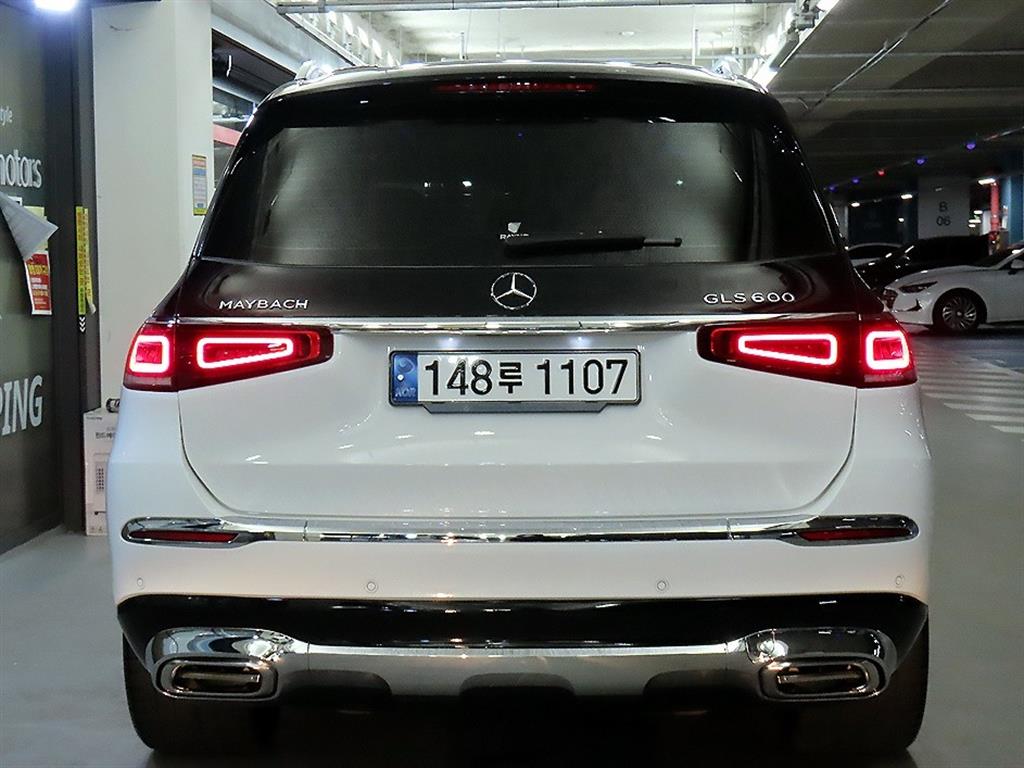 Mercedes Benz GLS Class - Vista 5