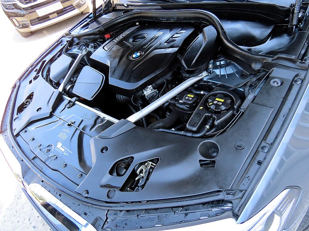 BMW 5 Series 2019 - Importación desde Corea - HF Imports Iquique - Foto 19
