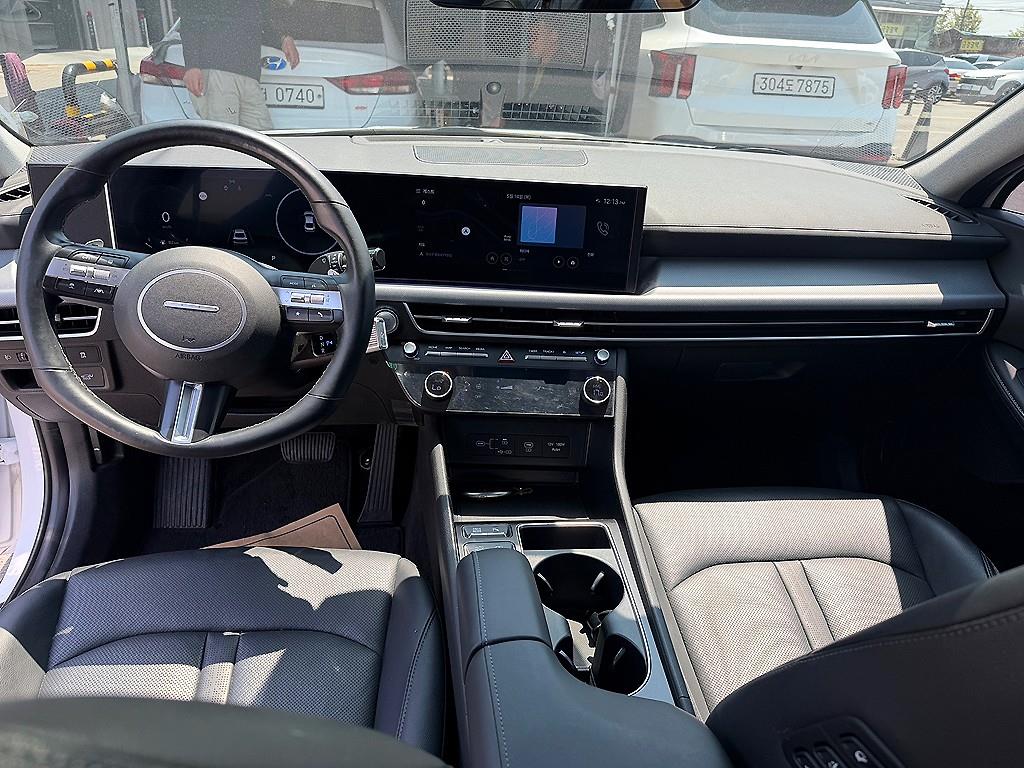 HYUNDAI Sonata - Vista 5