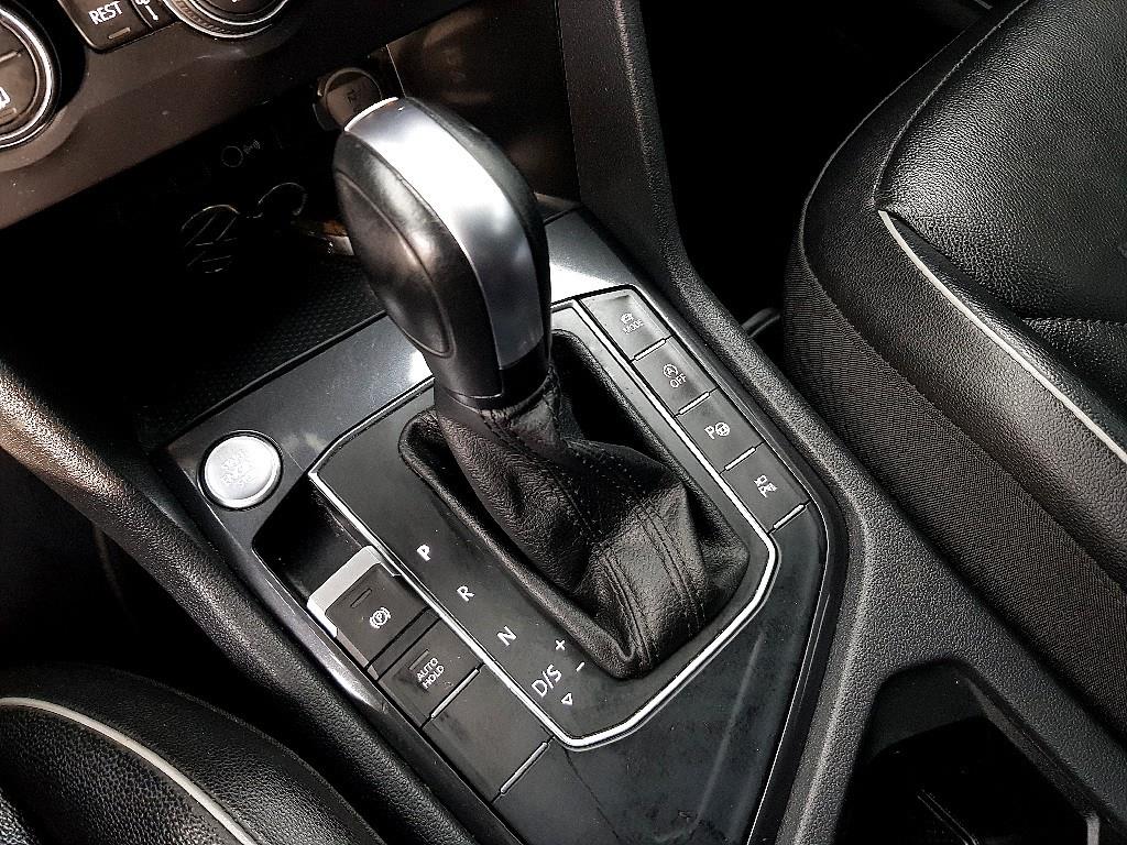 Volkswagen Tiguan 2020 Plateado - Importación desde Corea - HF Imports Iquique - Foto 13