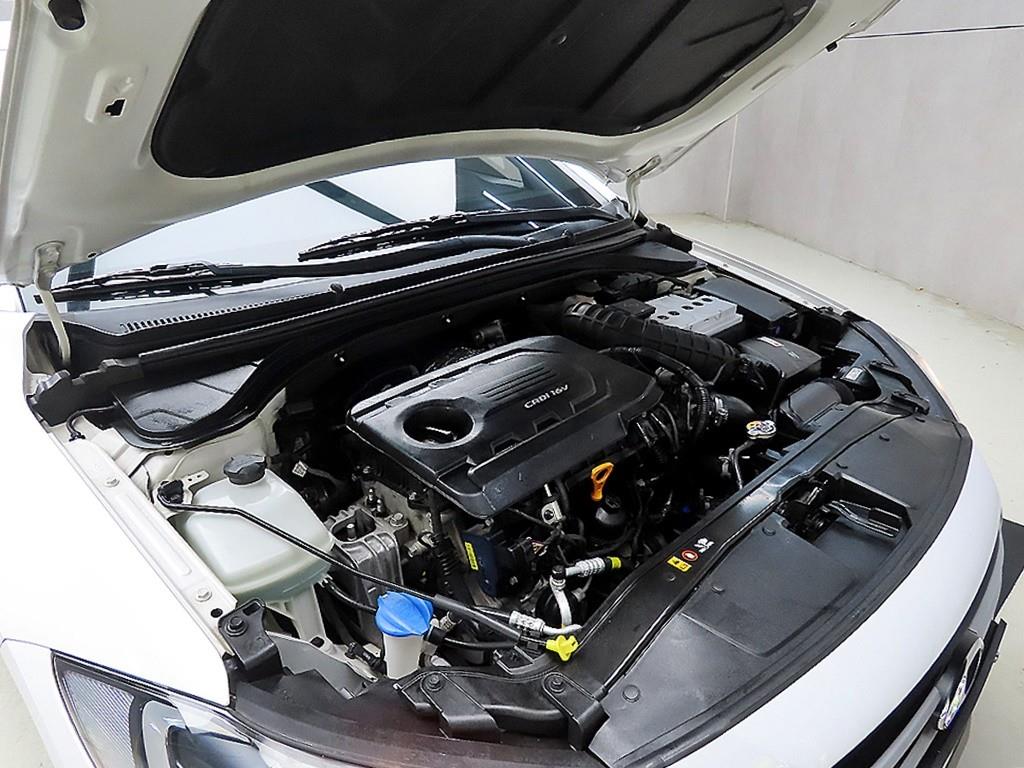 HYUNDAI Avante 2018 - Importación desde Corea - HF Imports Iquique - Foto 19