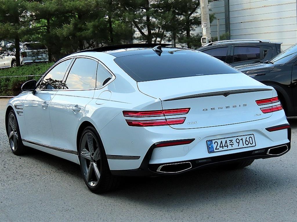 Genesis G80 - Vista 3