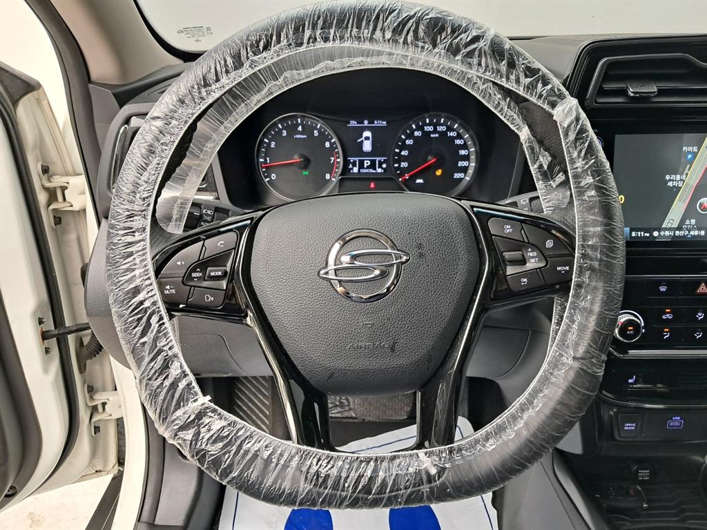 Ssangyong Tivoli - Vista 12