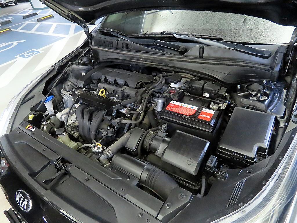 KIA K3 2019 Negro - Importación desde Corea - HF Imports Iquique - Foto 19