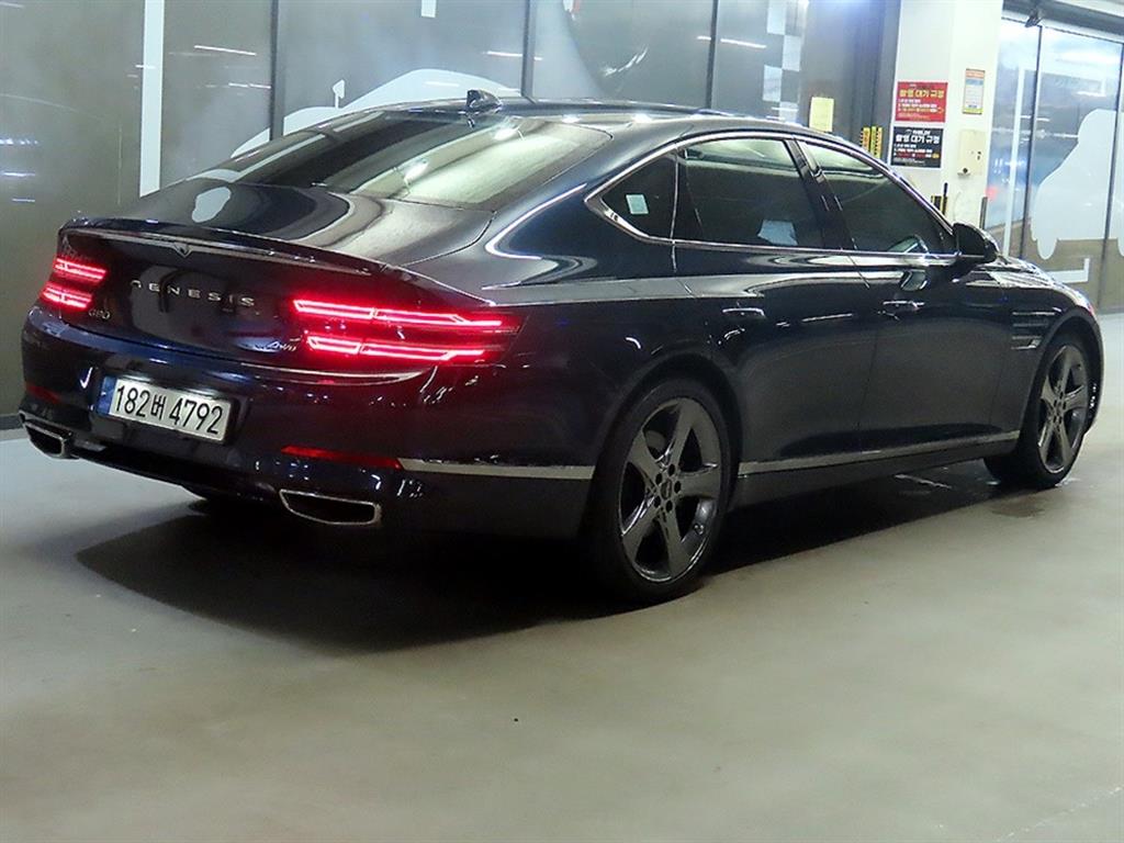 Genesis G80 - Vista 4