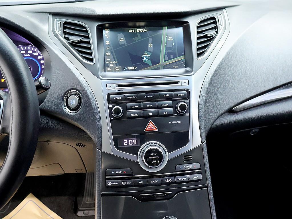 HYUNDAI Grandeur 2016 skyblue - Importación desde Corea - HF Imports Iquique - Foto 9