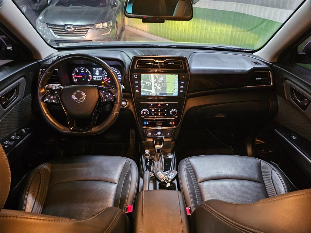 Ssangyong Tivoli - Vista 8