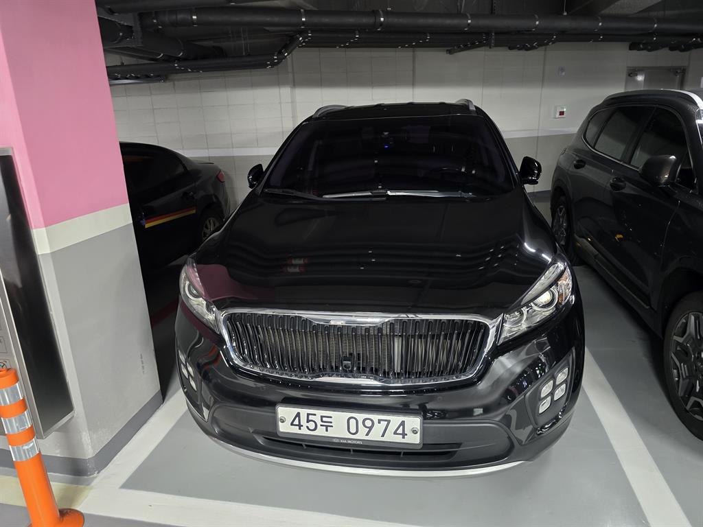 KIA Sorento 2016 Negro - Importación desde Corea - HF Imports Iquique - Foto 1
