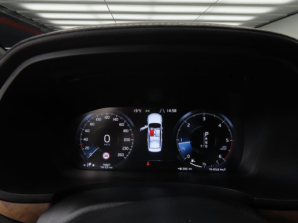 Volvo S90 - Vista 9