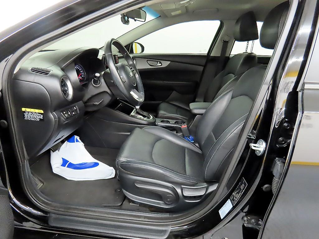 KIA K3 - Vista 5