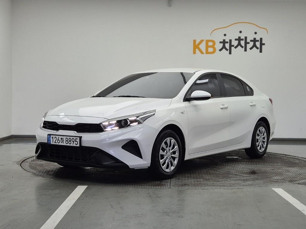 KIA K3 2022 Blanco - Importación desde Corea - HF Imports Iquique - Foto 1