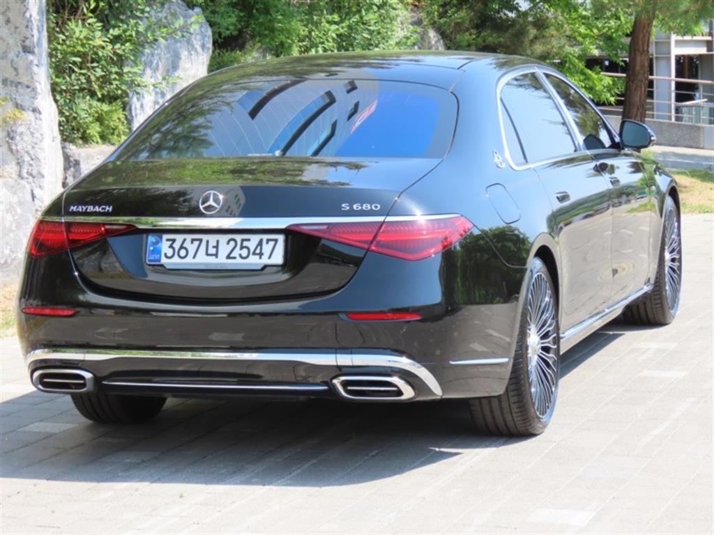 Mercedes Benz S Class - Vista 5