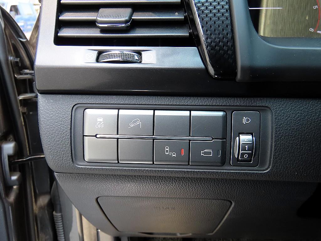 Ssangyong Rexton - Vista 12