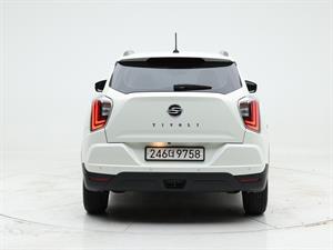 Ssangyong Tivoli - Vista 10
