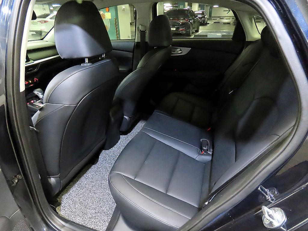 KIA K3 - Vista 7