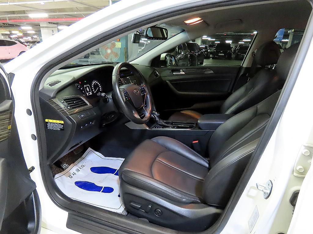 HYUNDAI Sonata - Vista 6