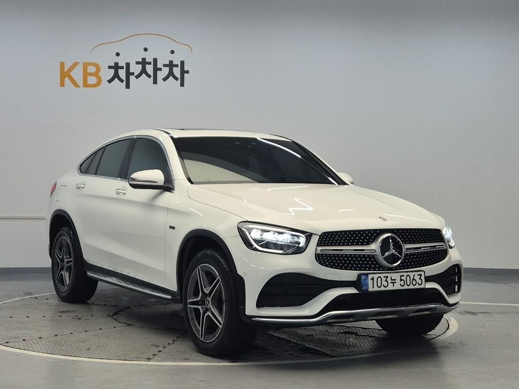 Mercedes Benz GLC Class - Vista 4