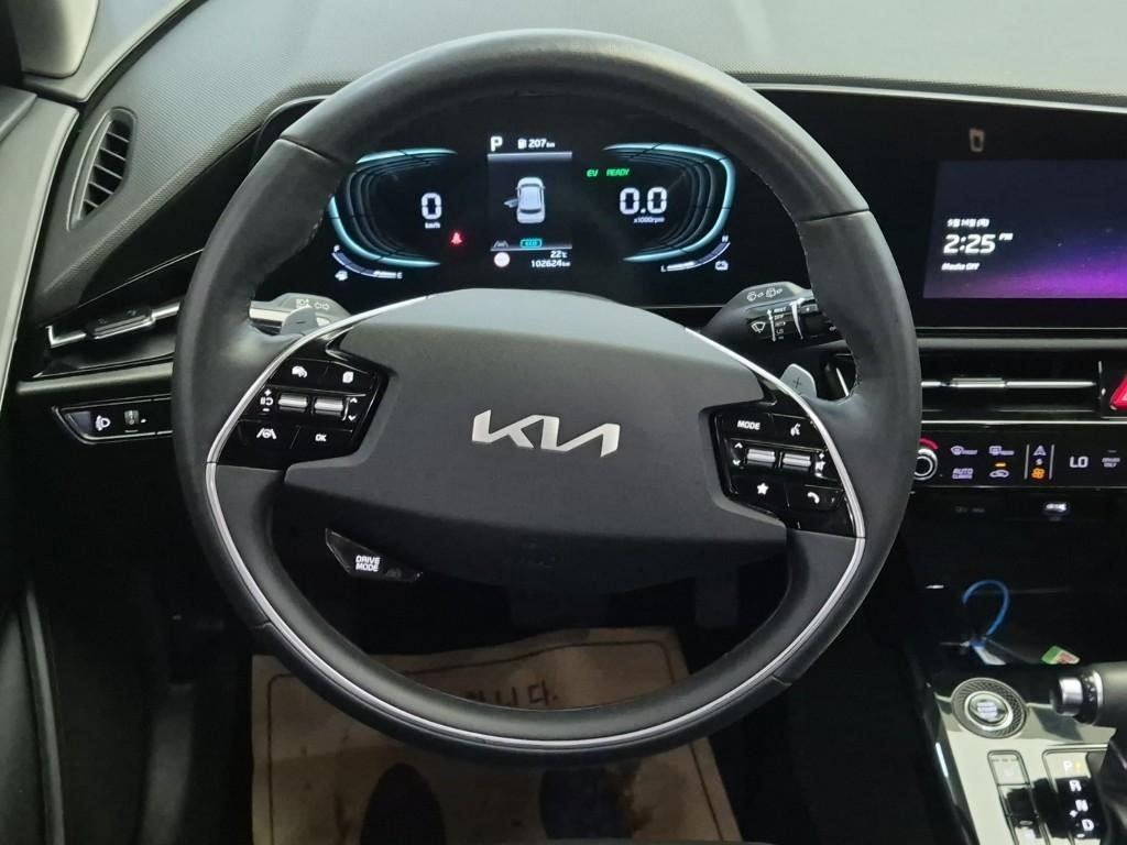 KIA Niro - Vista 9