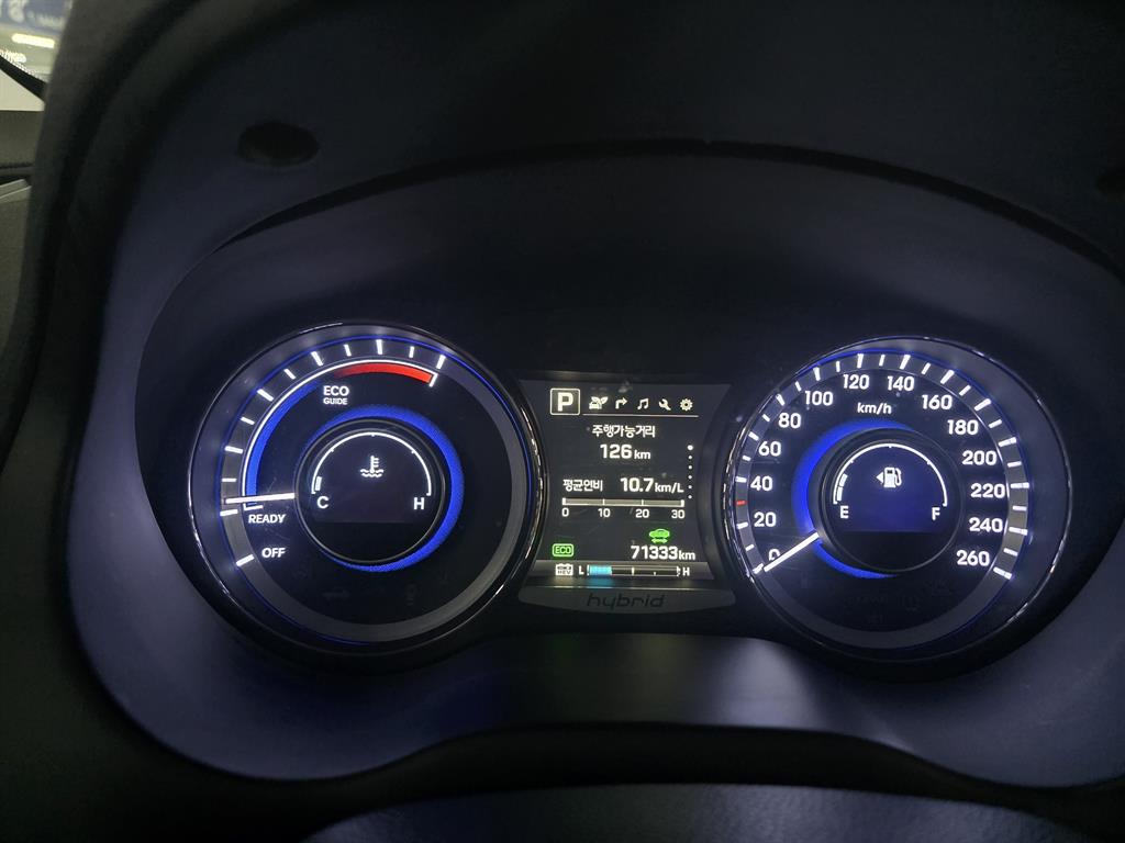 HYUNDAI Grandeur - Vista 7