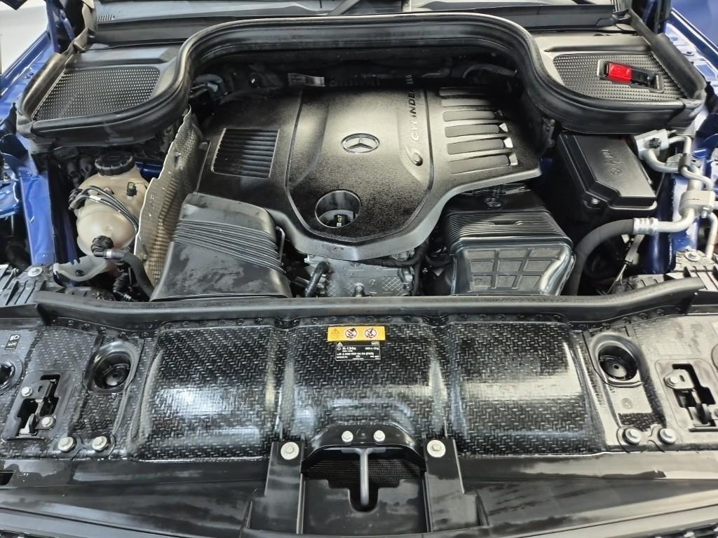 Mercedes Benz GLE Class - Vista 5