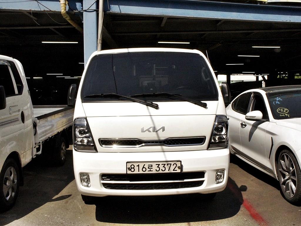 Small Truck Top_Powergate 2022 Blanco - Importación desde Corea - HF Imports Iquique - Foto 1