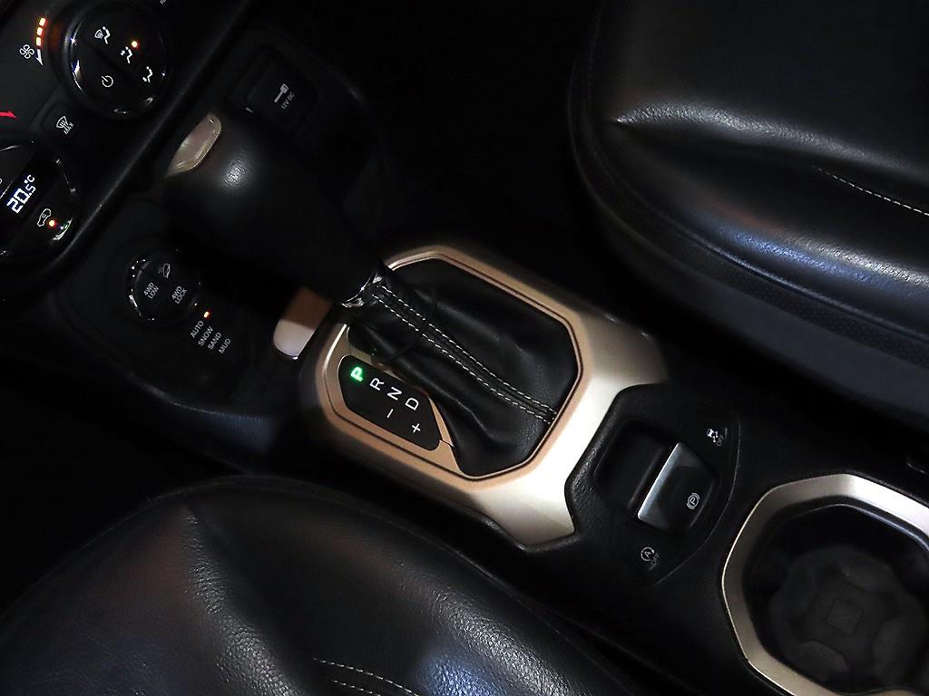 Jeep Renegade - Vista 12