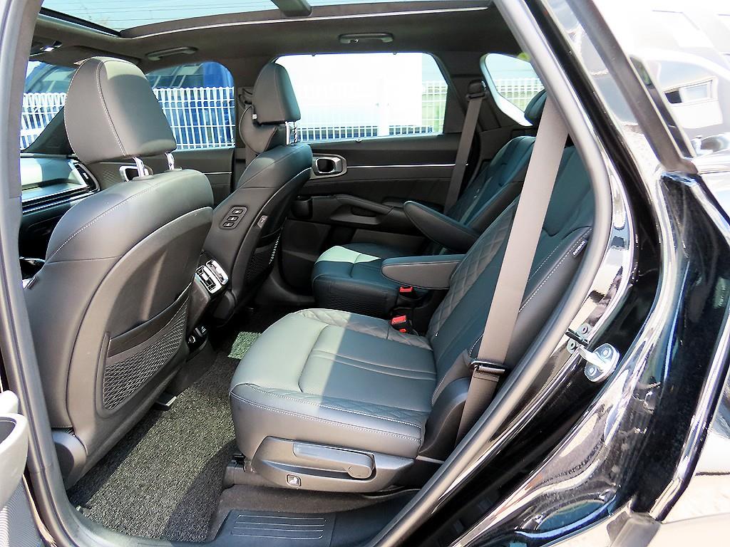 KIA Sorento - Vista 6