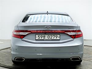 HYUNDAI Grandeur - Vista 6