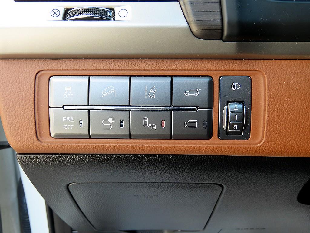 Ssangyong Rexton - Vista 11