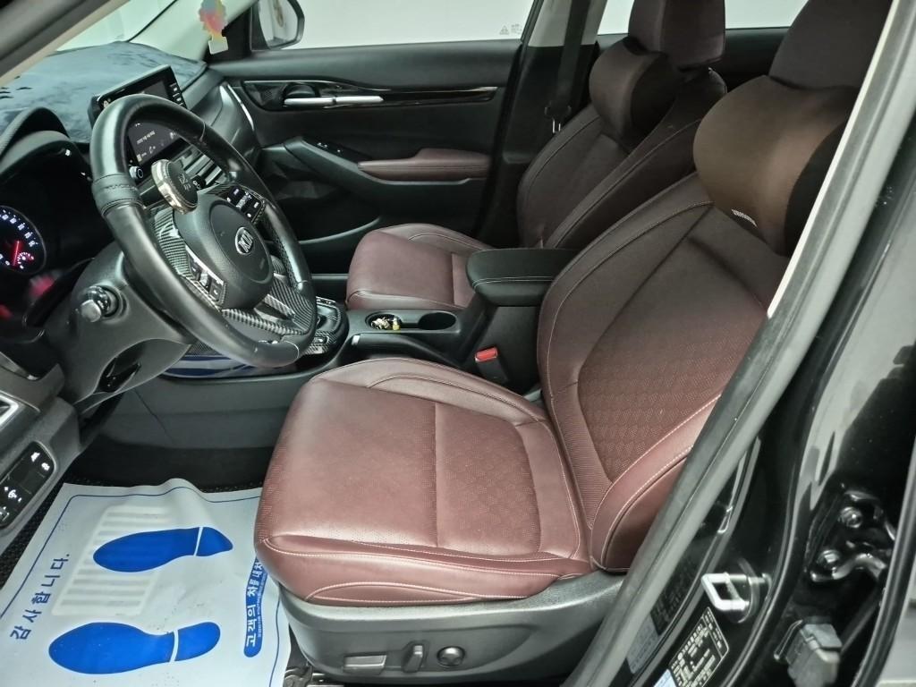 KIA Seltos - Vista 11
