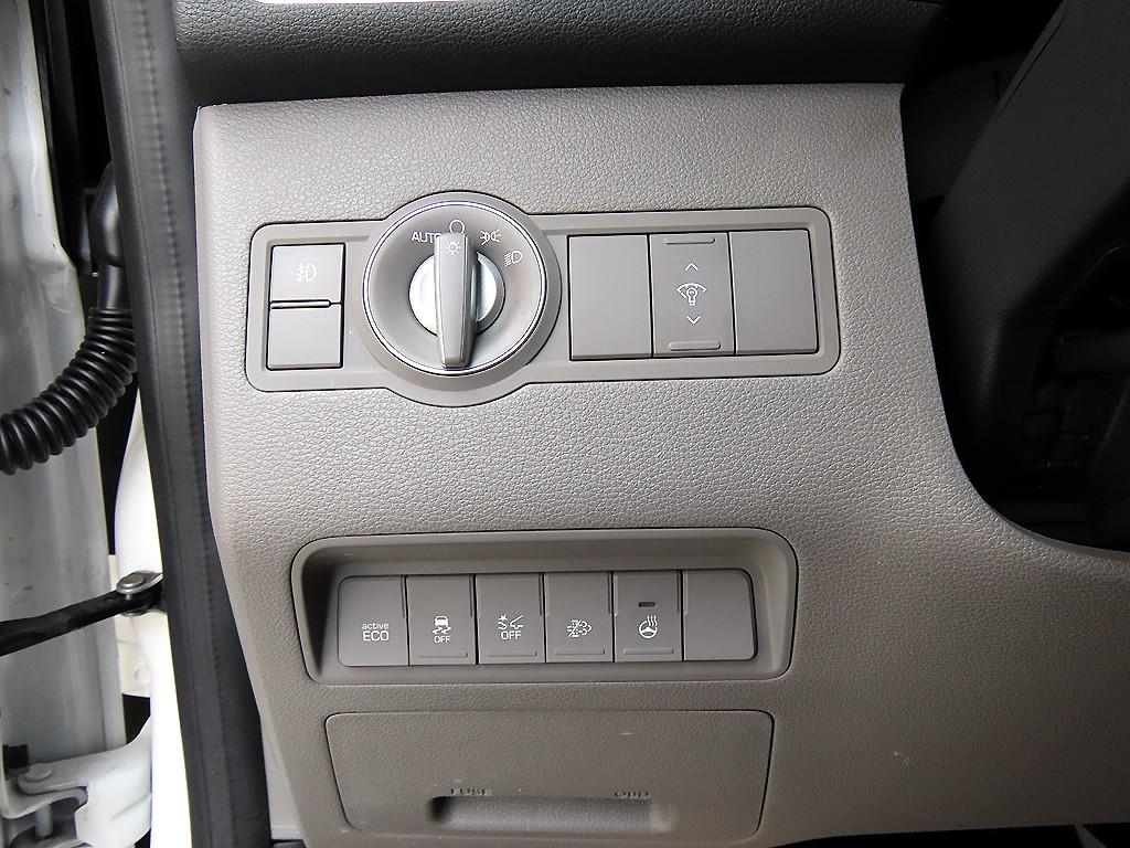 HYUNDAI Solati 2023 Blanco - Importación desde Corea - HF Imports Iquique - Foto 13
