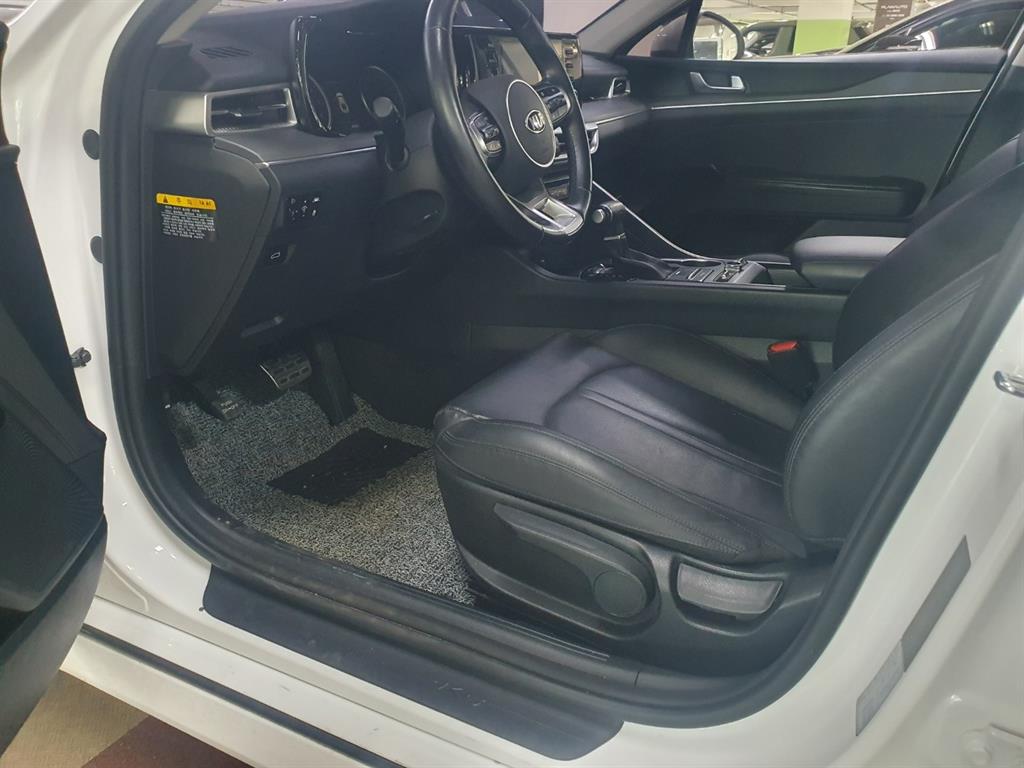 KIA K5 - Vista 4