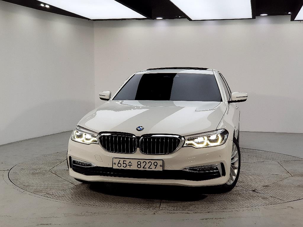 BMW 5 Series - Vista 2