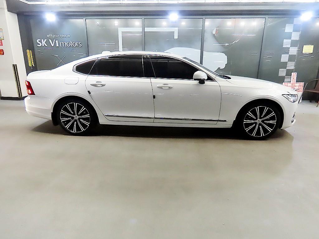 Volvo S90 - Vista 3