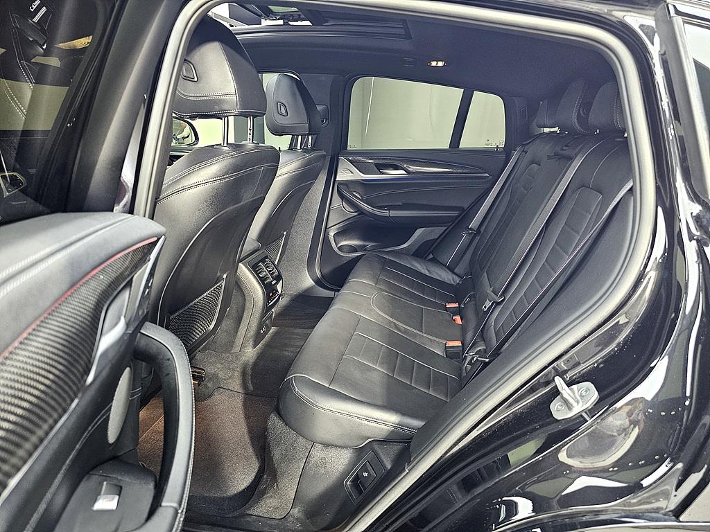 BMW X4 - Vista 9