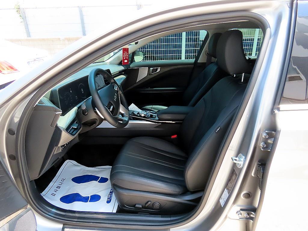 KIA K8 - Vista 5