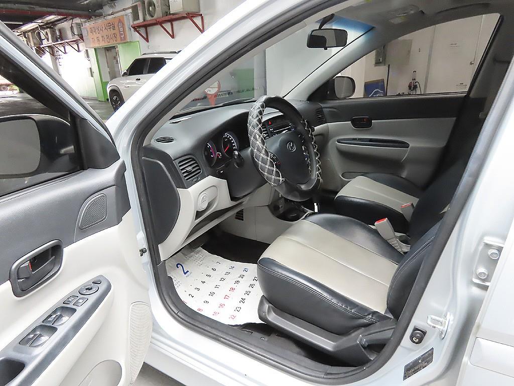 HYUNDAI Verna 2010 Gris - Importación desde Corea - HF Imports Iquique - Foto 13
