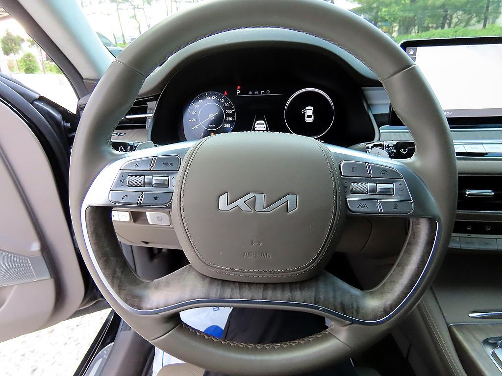 KIA K9 - Vista 8