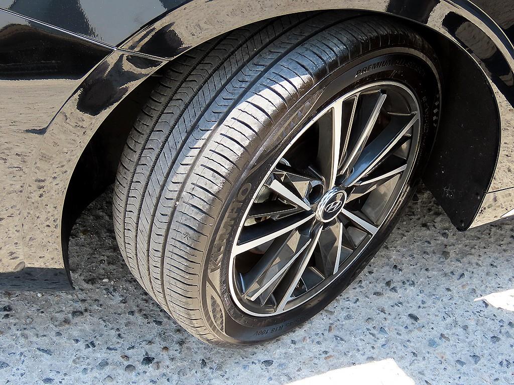 HYUNDAI Grandeur 2022 Negro - Importación desde Corea - HF Imports Iquique - Foto 20