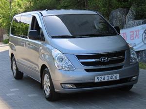 HYUNDAI Starex - Vista 4