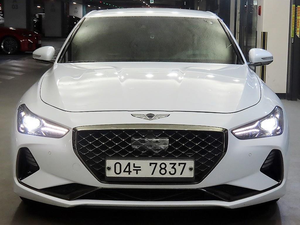 Genesis G70 - Vista 2