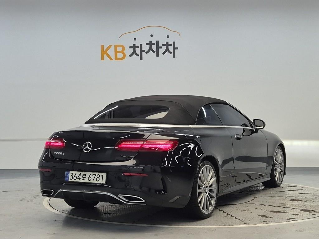 Mercedes Benz E class - Vista 3