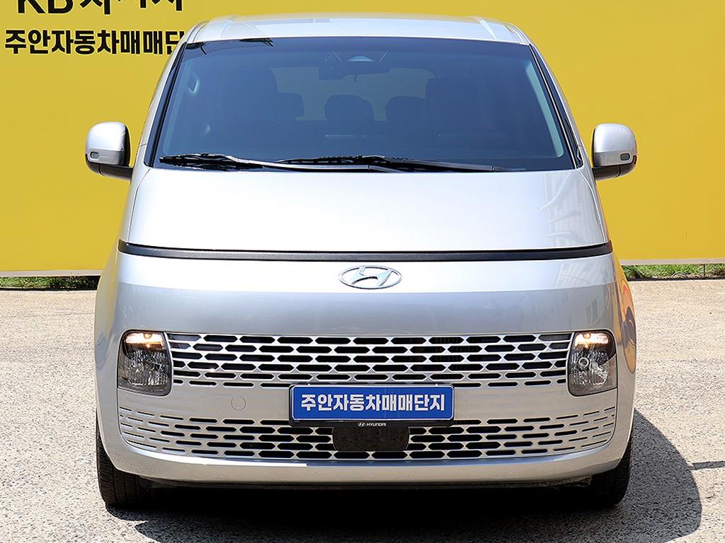 HYUNDAI Staria 2022 Gris - Importación desde Corea - HF Imports Iquique - Foto 1