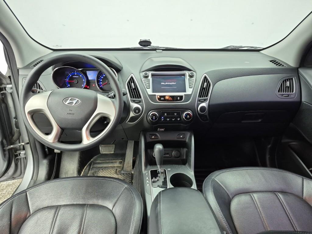 HYUNDAI Tucson - Vista 5