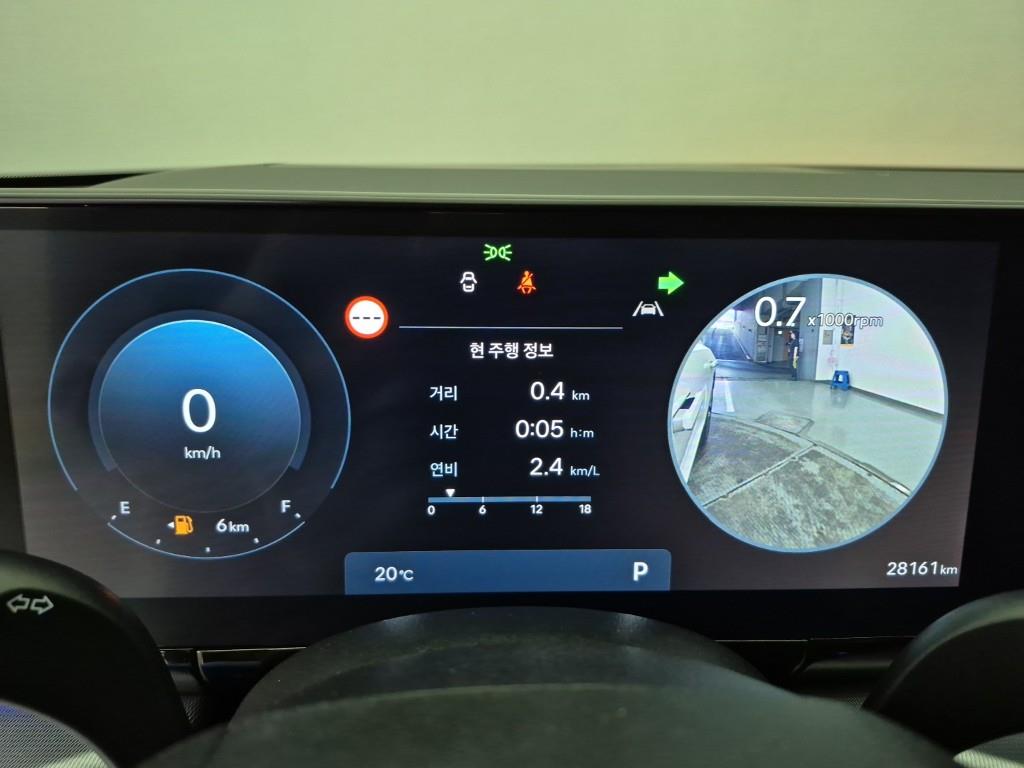 HYUNDAI Grandeur - Vista 7