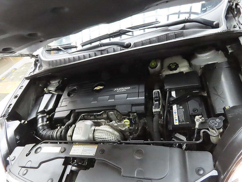 Chevrolet Orlando 2012 Gris - Importación desde Corea - HF Imports Iquique - Foto 7